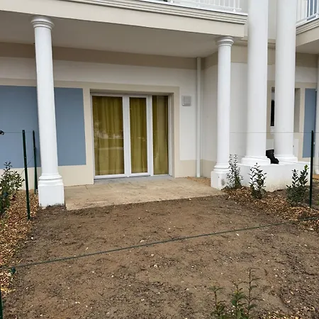 Yellow Beach, T2 Neuf Avec Jardin Lägenhet