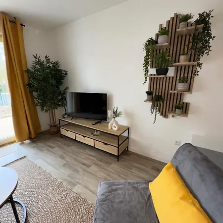 Yellow Beach, T2 Neuf Avec Jardin Apartment